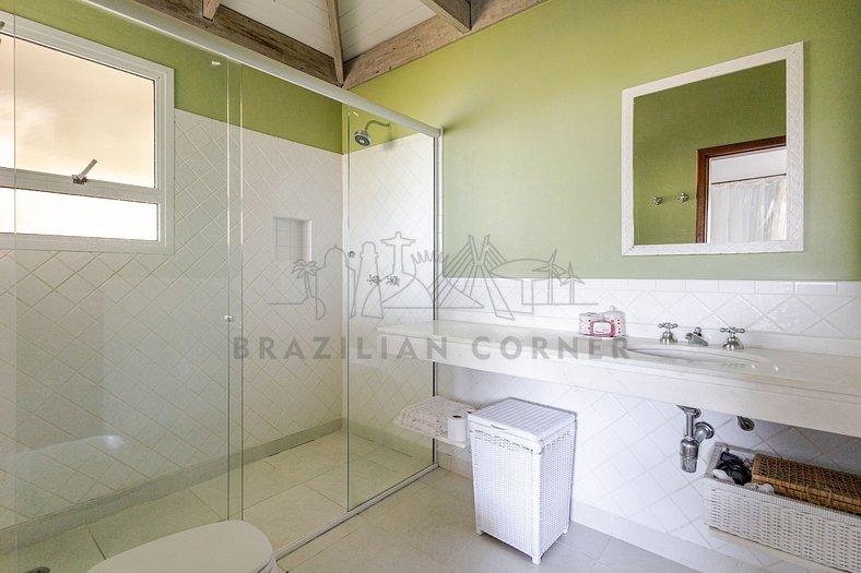 Casa com vista incrível e Jacuzzi|Brazilian Corner