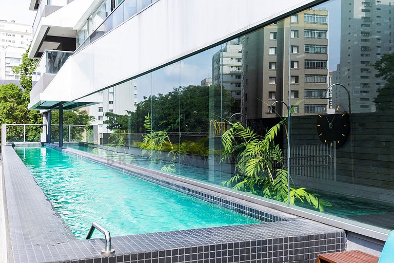 Estúdio com AC, Piscina e Academia na Oscar Freire