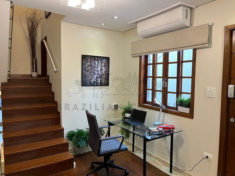 House with 3 Suites, AC, Morumbi| Brazilian Corner