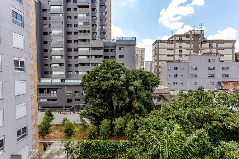 Moderno em Pinheiros com AC | Brazilian Corner