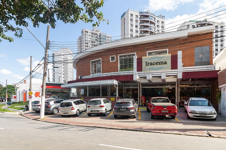 Moderno, metrô, Vila Mariana | Brazilian Corner