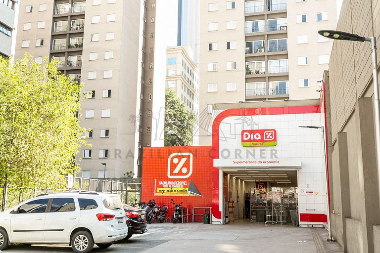 Ótima Localização, Piscina, AC | Brazilian Corner