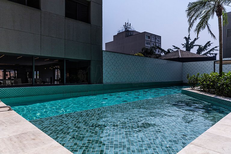 Pinheiros, piscina, academia | Brazilian Corner