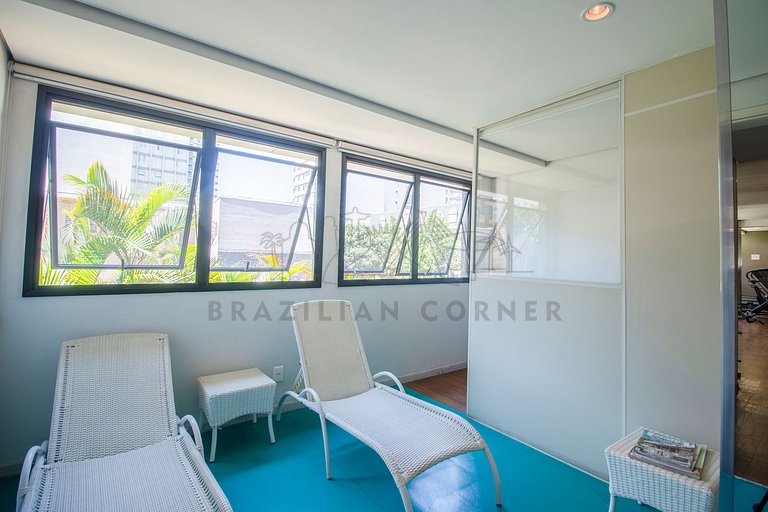 Pinheiros, pool, AC , duplex|Brazilian Corner