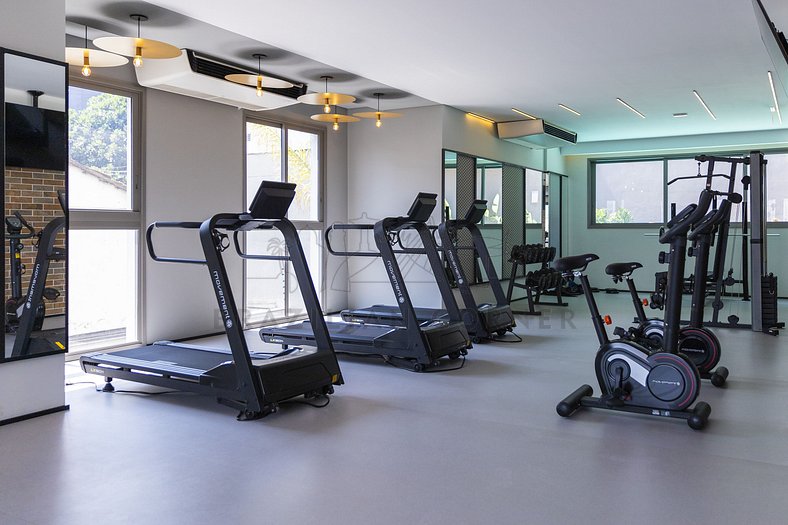 Pinheiros,pool, gym, studio|Brazilian Corner