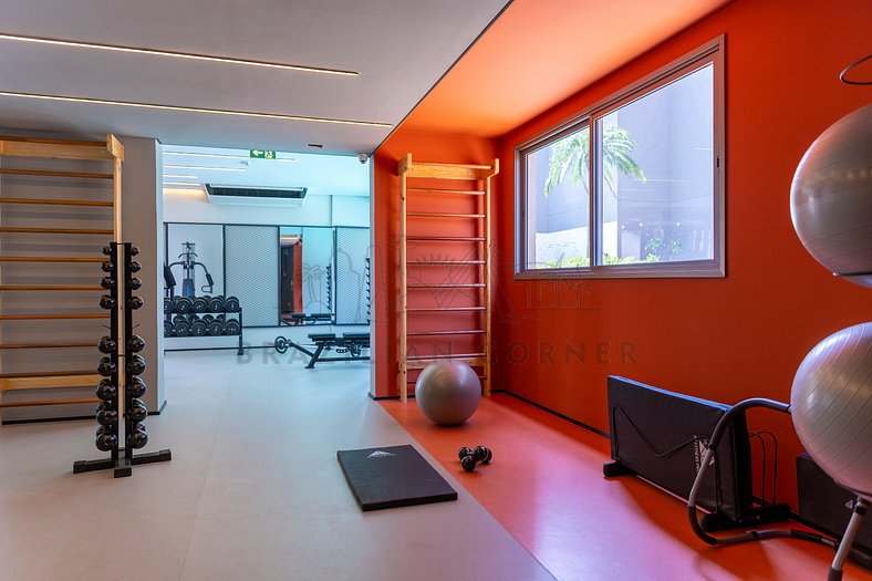 Pinheiros,pool, gym, studio|Brazilian Corner