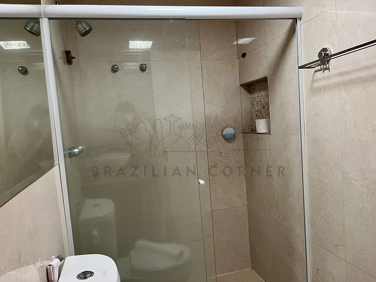 Piscina, AC, vaga no Itaim Bibi | Brazilian Corner