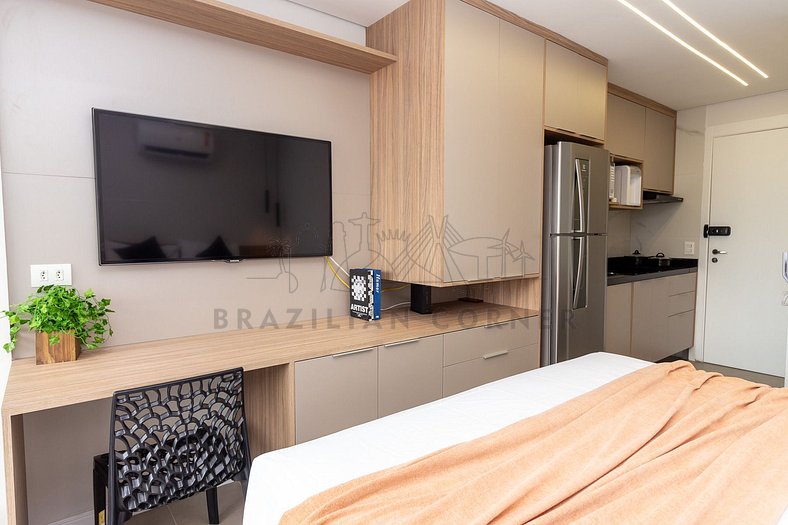 Piscina, academia, AC ,cama Queen|Brazilian Corner