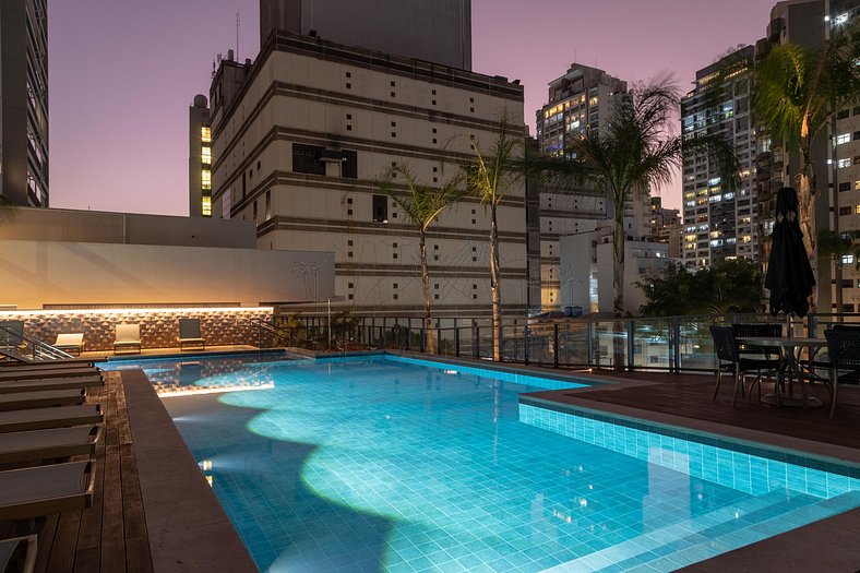 Piscina, academia, AC ,cama Queen|Brazilian Corner