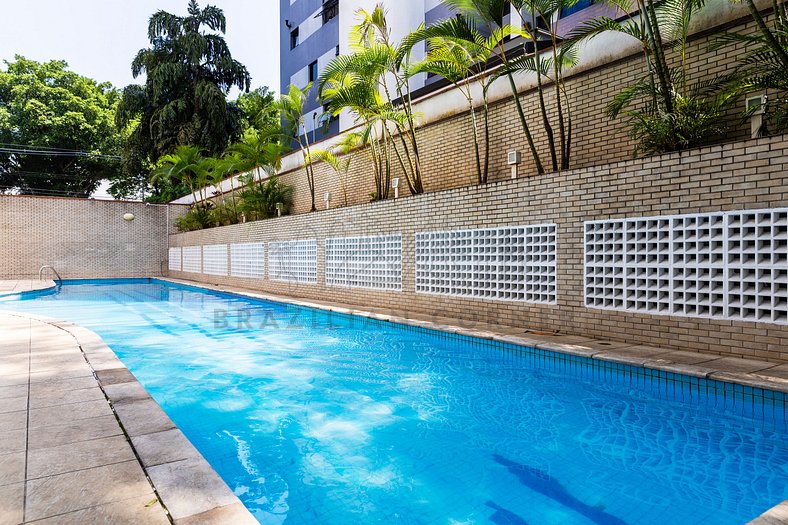 Piscina, academia, AC, vaga | Brazilian Corner