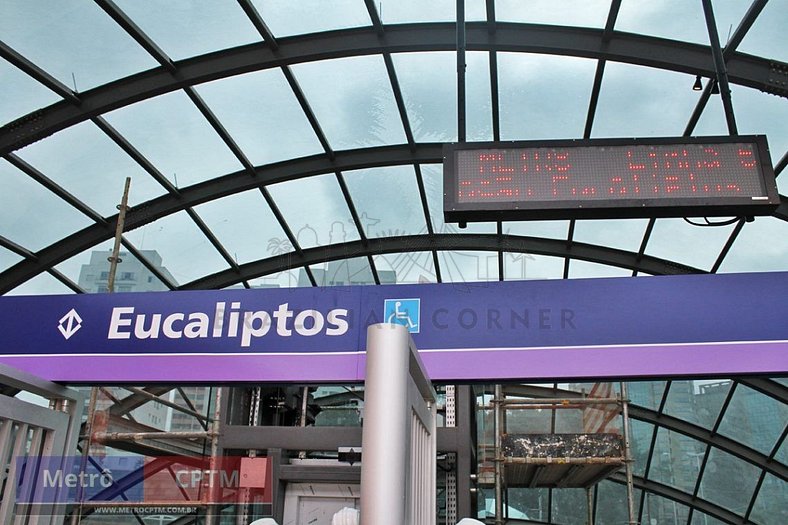 Piscina, metrô, academia | Brazillian Corner