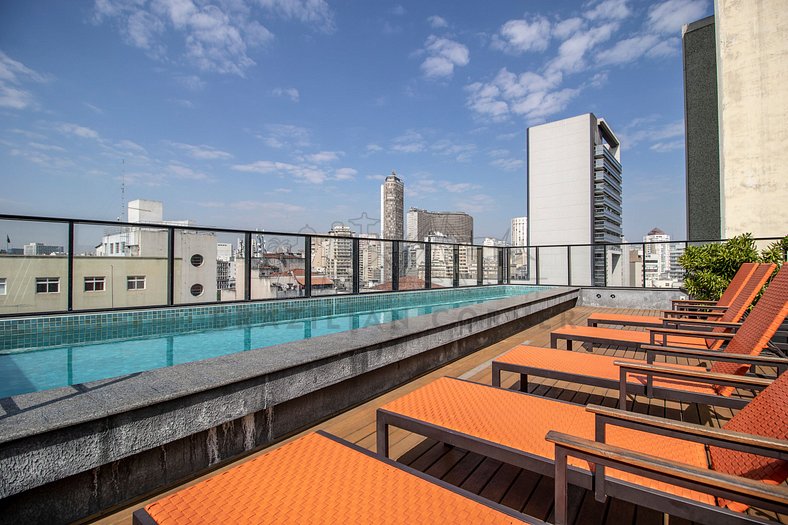 Pool, modern with AC and Parking|Brazilian Corner