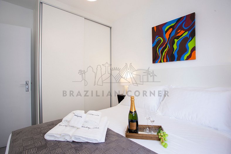 Pool, parking, Bela Vista | Brazilian Corner